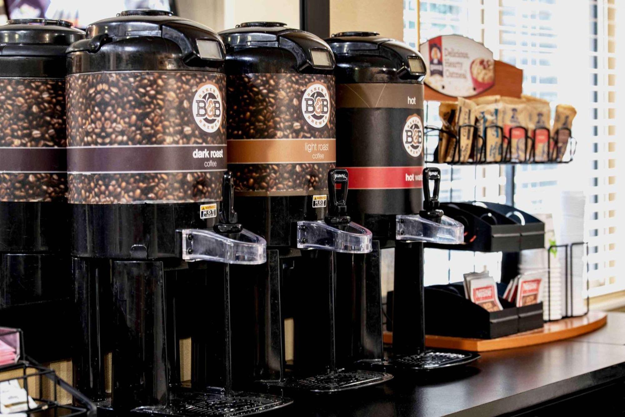 伊克斯坦德公寓式酒店 - 美国 - 芝加哥 - 伦巴第 - 约克镇中心 隆巴德 外观 照片